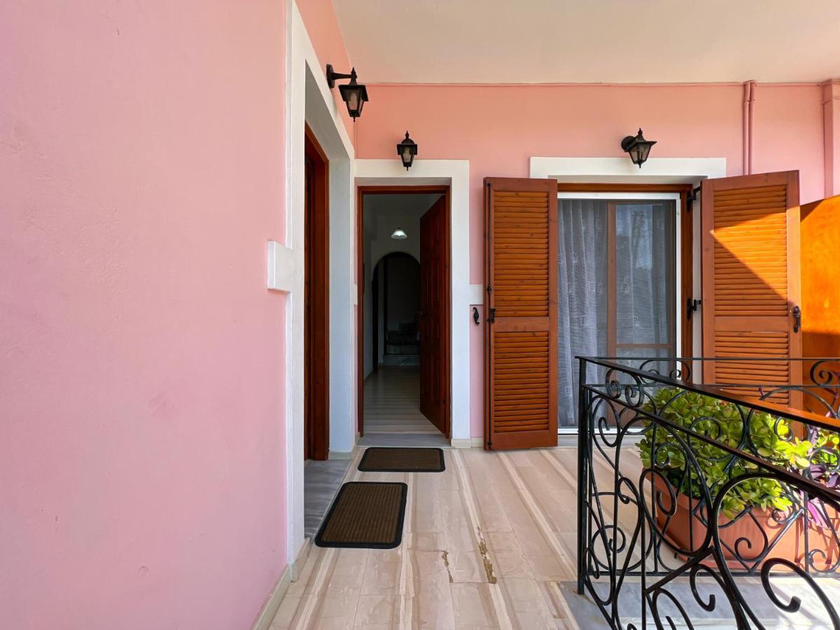 Anemone Apartment Pelekas Exterior photo