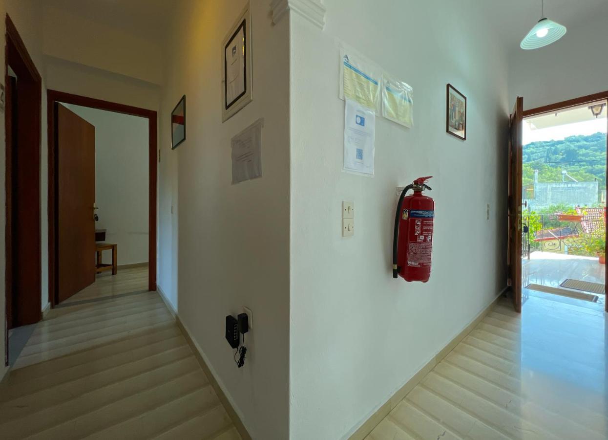 Anemone Apartment Pelekas Exterior photo