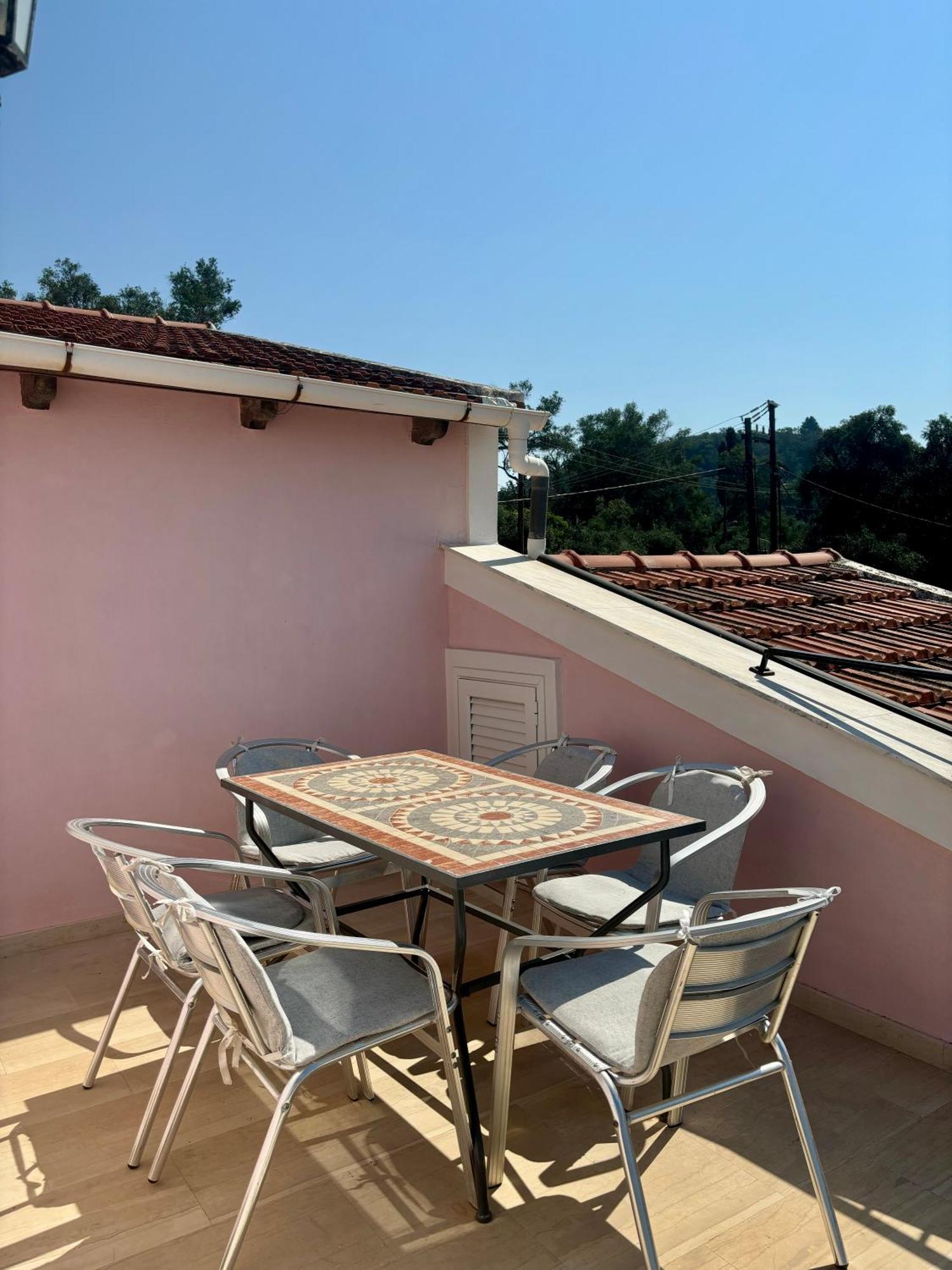 Anemone Apartment Pelekas Exterior photo